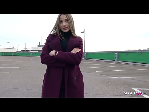 ❤️ CERCETAȘUL GERMAN ESTE UN VIS ATINGÂNDU-L PE STEELE, TELL-UL DIN PARCARE ȘI SEXY PENTRU BANI ❤️❌  at us ☑